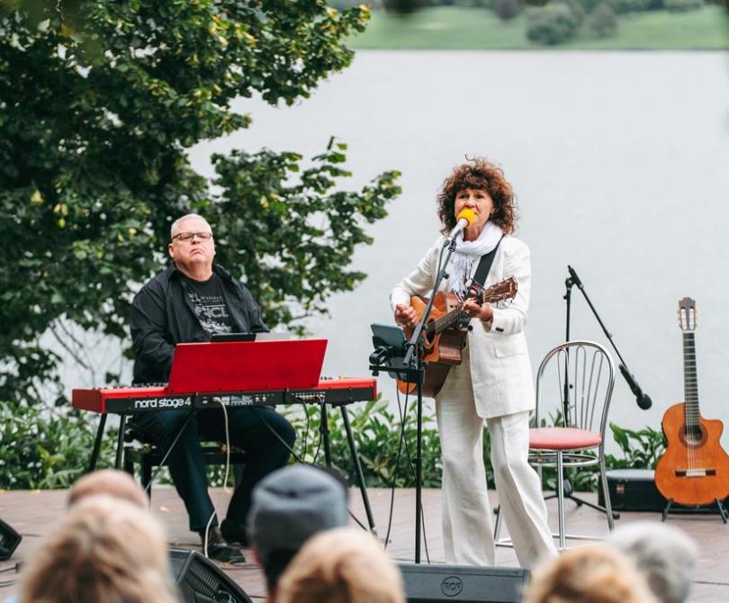 Festivalis „Dainos reveransas poezijai 2“ 