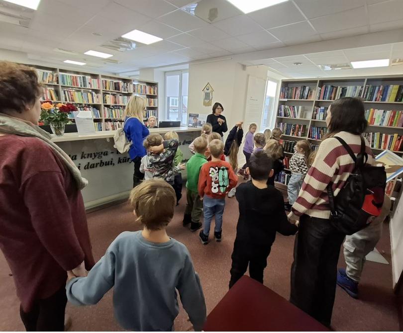 Smalsūs bibliotekos svečiai