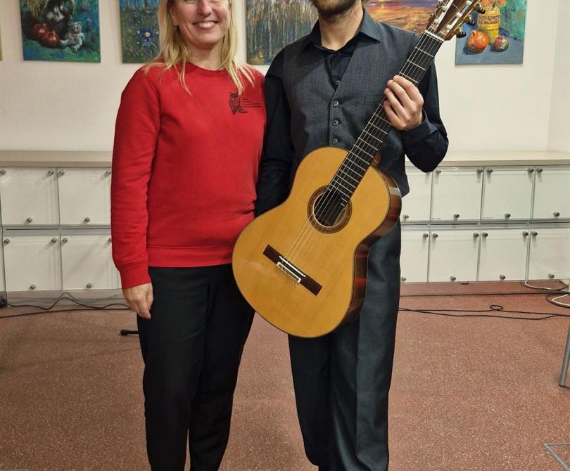 Kelionė gitaros garsų pasaulyje