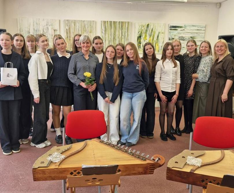„Kai kalba kanklės lyg poezija“